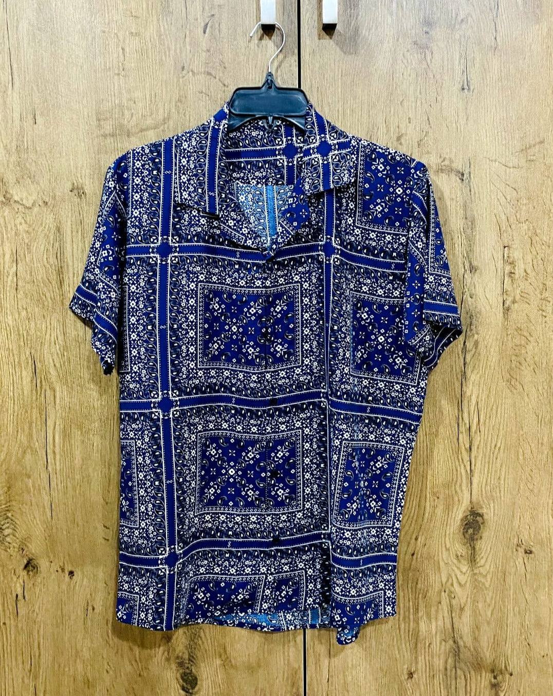 Men's Tropical Printed Shirts.