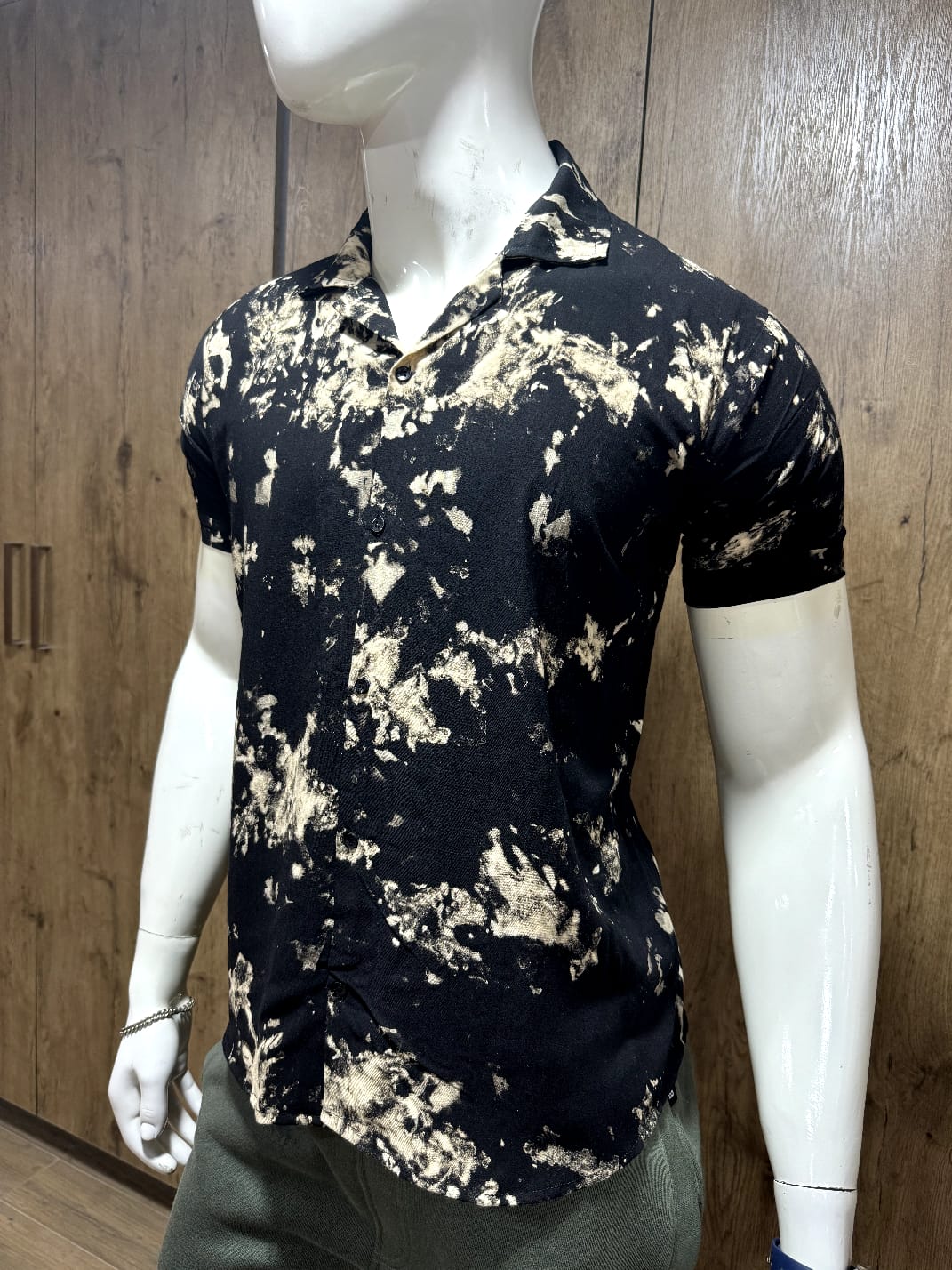 Men's Tropical Printed Shirts.