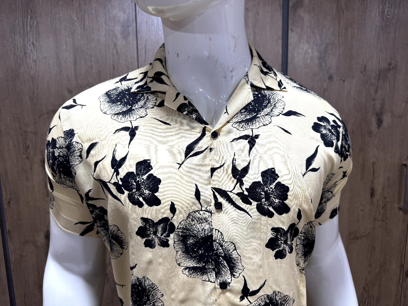 Men's Tropical Printed Shirts.
