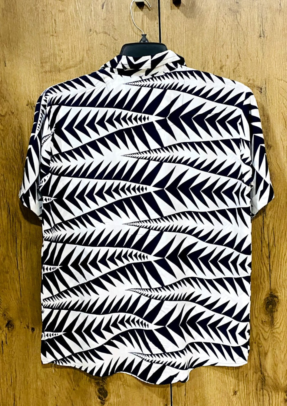 Men's Tropical Printed Shirts.